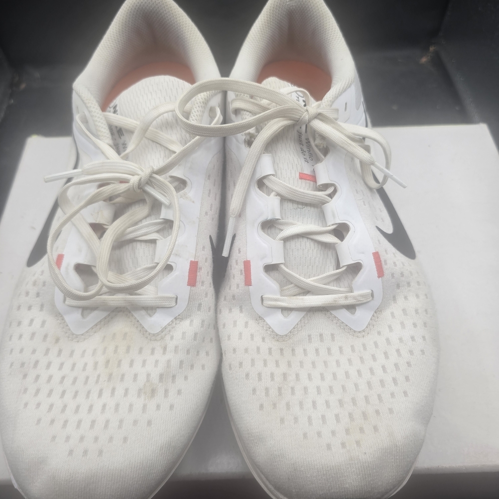 Nike White Sneakers with‎ Orange Lining